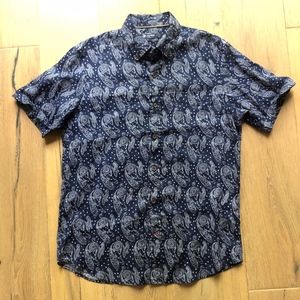 NWOTPaisley Hawaiian short sleeve button up shirt